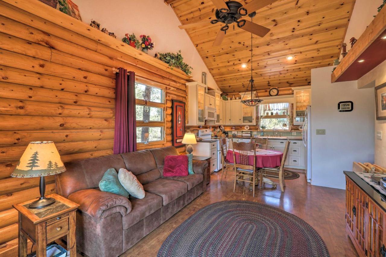 Quaint Williams Cabin Near Grand Canyon Exteriör bild