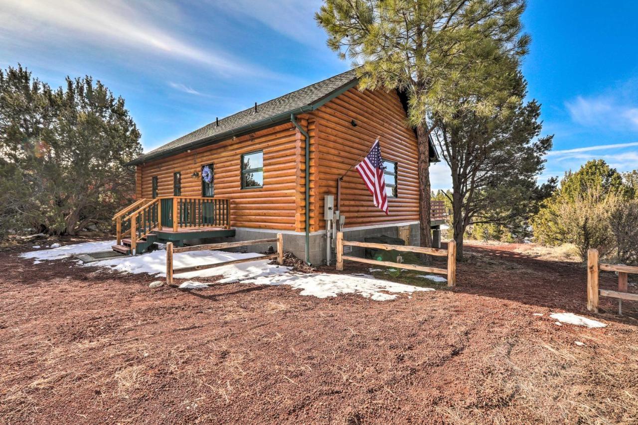 Quaint Williams Cabin Near Grand Canyon Exteriör bild