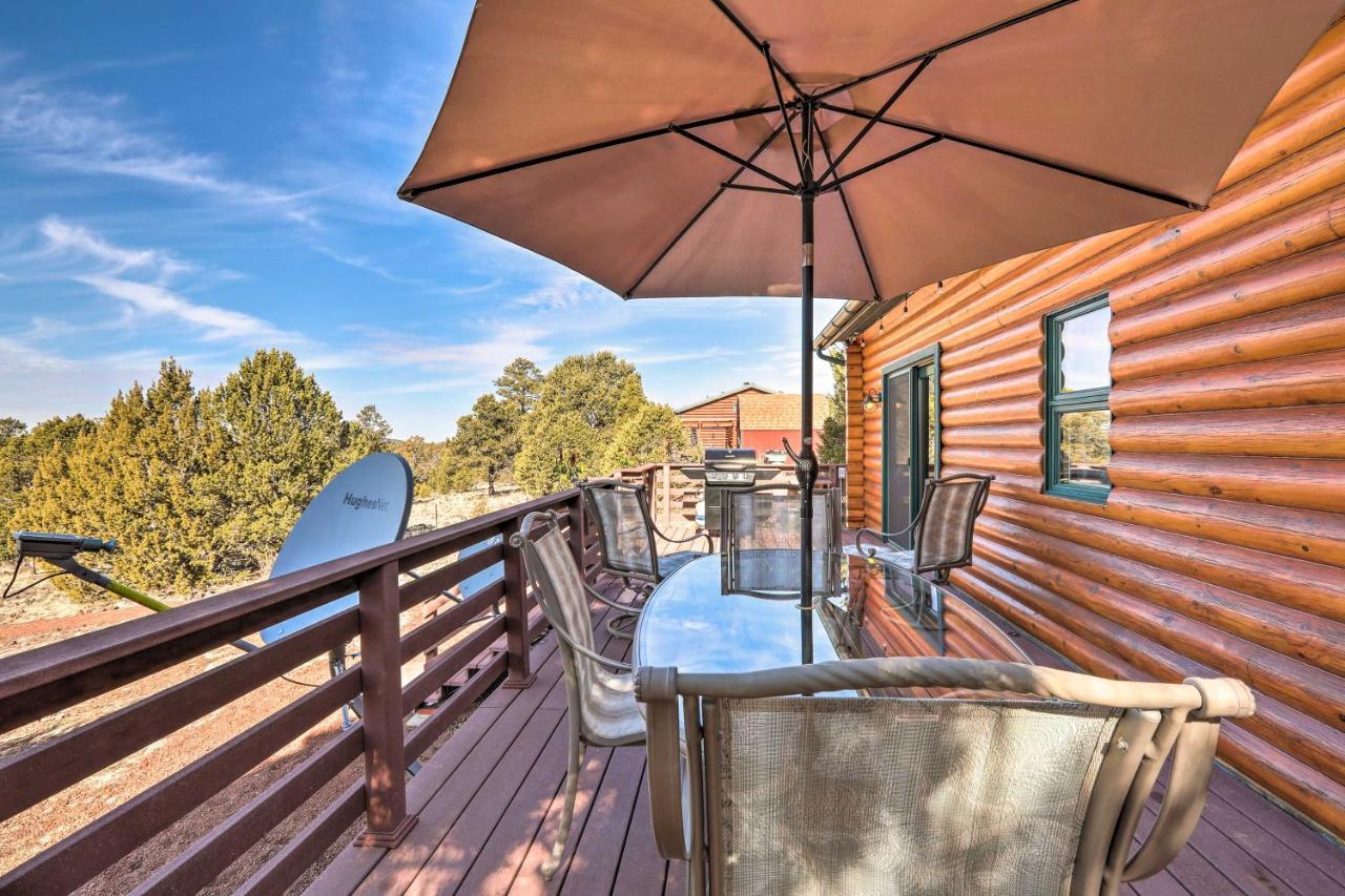 Quaint Williams Cabin Near Grand Canyon Exteriör bild